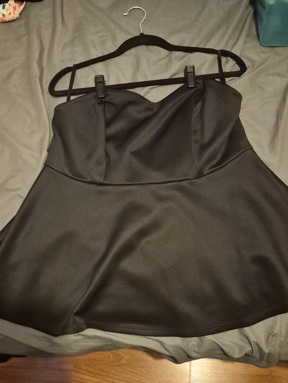 torrid Black Strapless Peplum Top - Solid Black